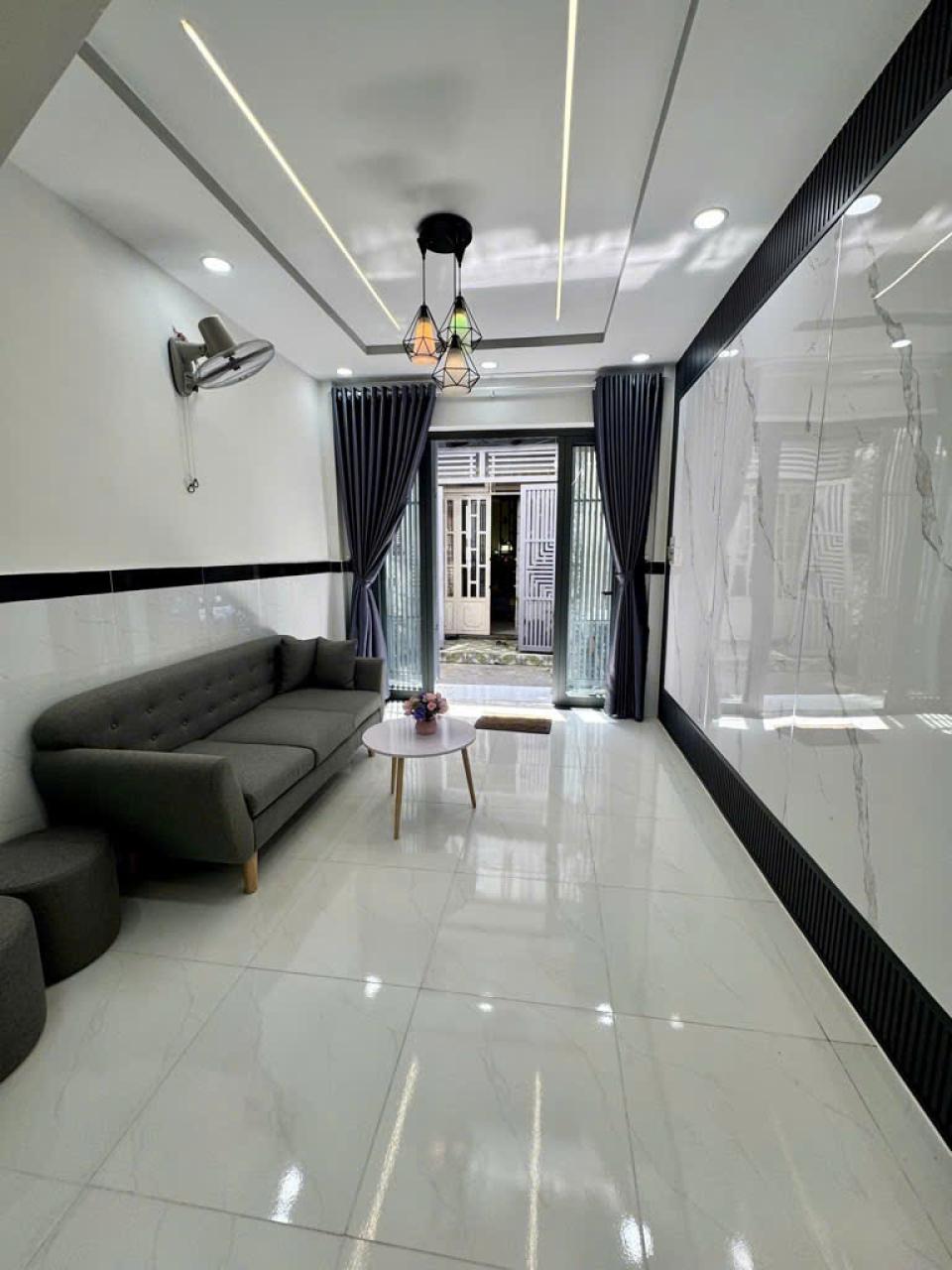 Nhà 2 tầng 32m2, Vuông – Nguyễn Duy Cung QV - Ảnh 2